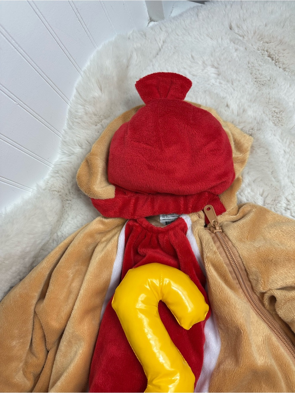 Infant Hot Dog Costume in Tan, Red & Yellow  0-6 months - Picture 3 of 15